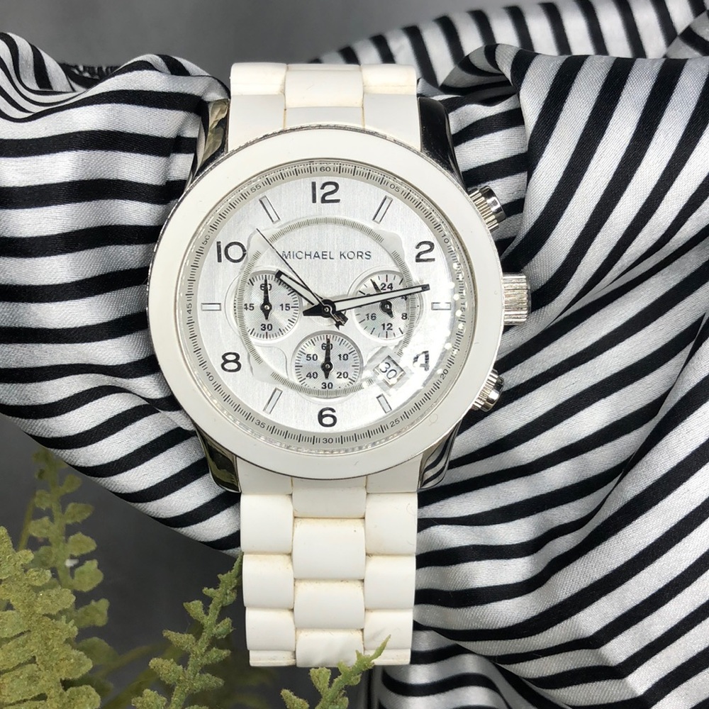 MK Watch